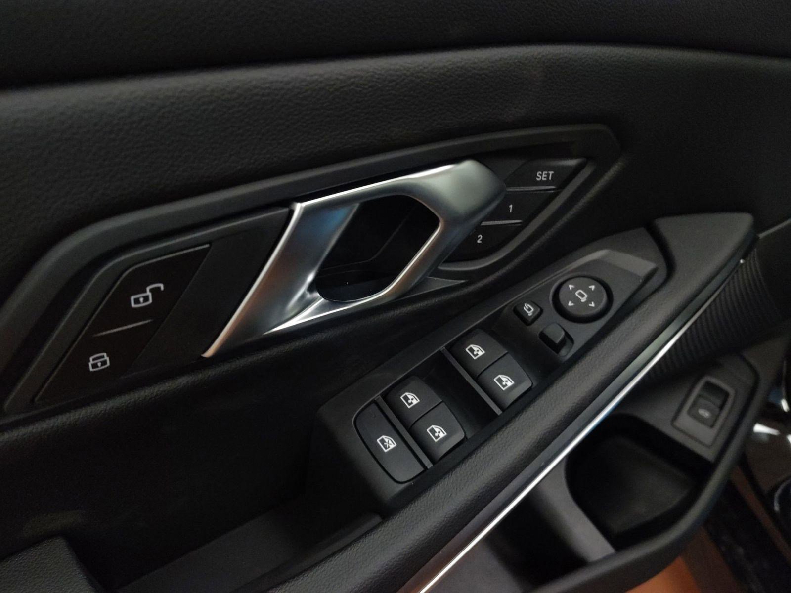 New 2026 BMW 330i xDrive 330i NA xDrive w/ Convenience Package image 13