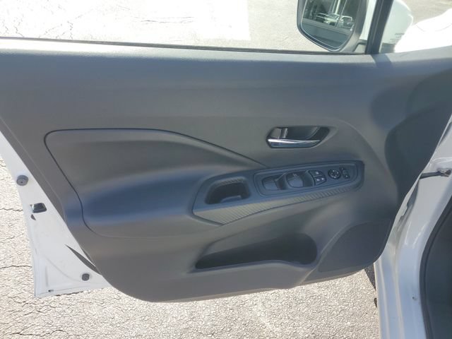 Certified 2025 Nissan Versa SV w/ Trunk Package FWD image 11