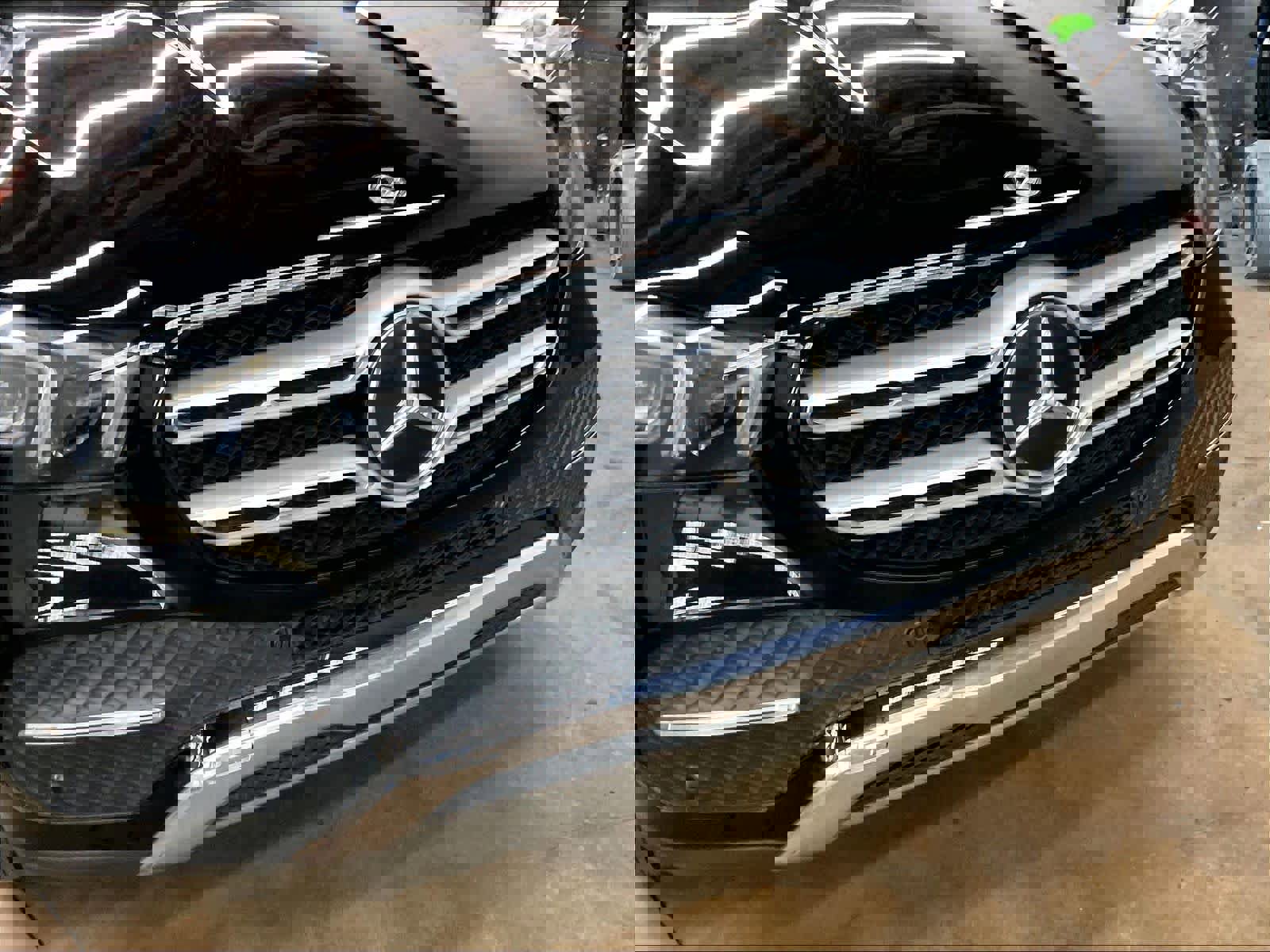 Used 2022 Mercedes-Benz GLE 350 4MATIC image 32