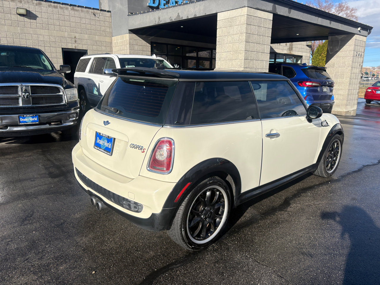 Used 2010 MINI Cooper S image 6
