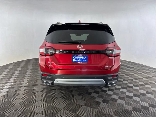 Certified 2025 Honda Pilot Touring image 7
