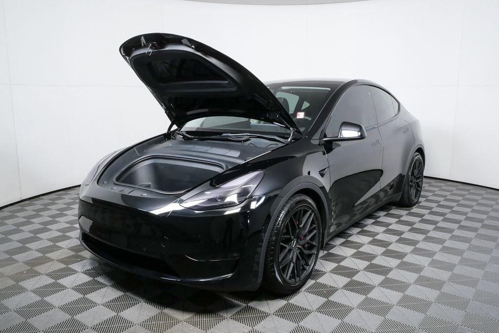Used 2021 Tesla Model Y Performance image 8