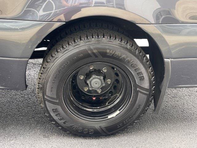 Used 2020 Mercedes-Benz Sprinter 4500 w/ Premium Plus Package image 61