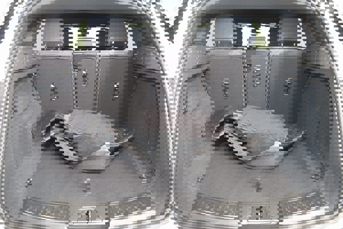 Used 2022 Land Rover Range Rover Evoque R-Dynamic S image 45