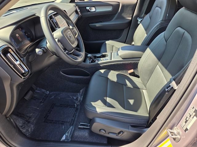 New 2026 Volvo XC40 B5 Core w/ Protection Package Premier AWD/4WD image 10