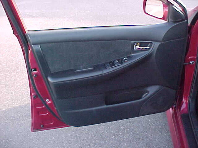 Used 2006 Toyota Corolla S image 17