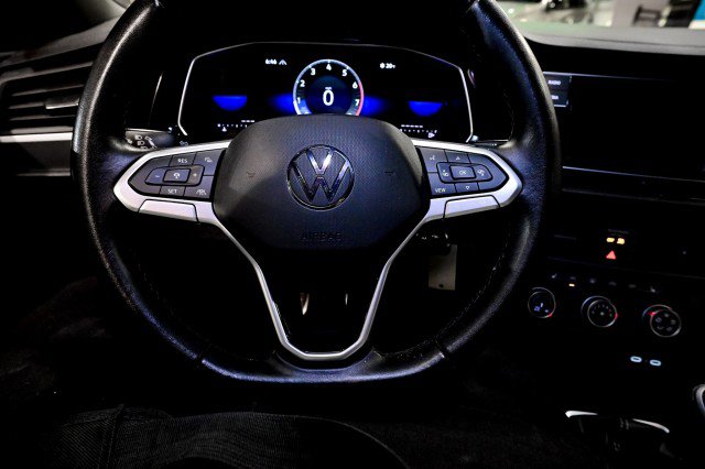 Used 2024 Volkswagen Jetta Sport image 34