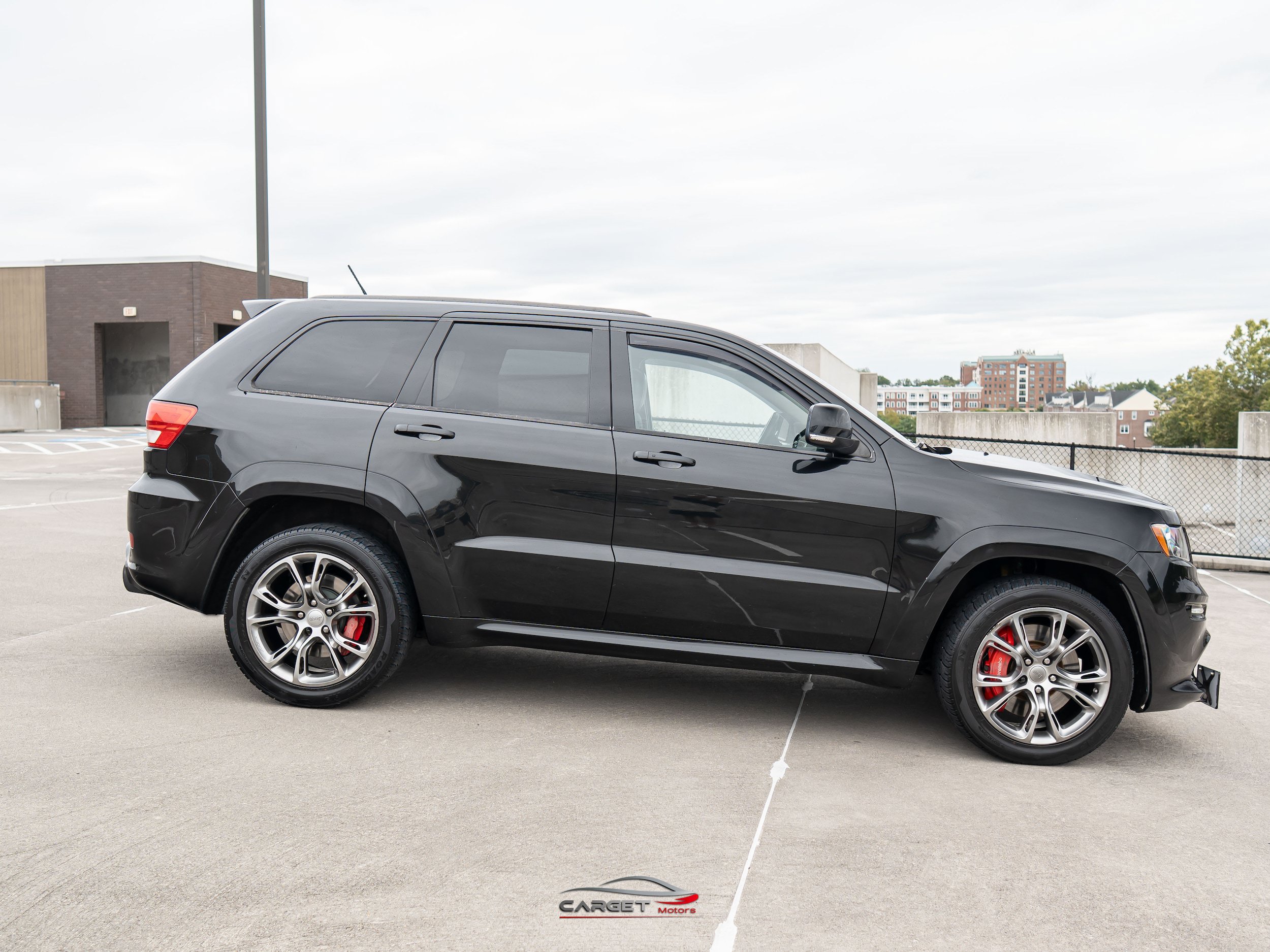 Used 2012 Jeep Grand Cherokee SRT8 w/ Luxury Group II AWD/4WD image 8