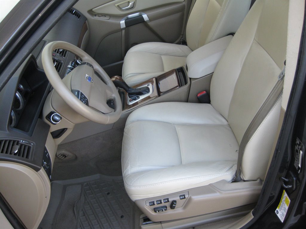 Used 2012 Volvo XC90 3.2 AWD/4WD image 13