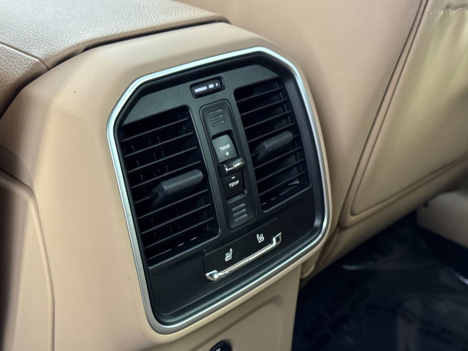 New 2026 Porsche Macan S AWD/4WD image 15
