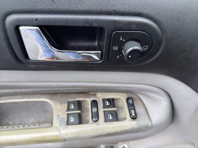 Used 2002 Volkswagen Jetta GLS image 11