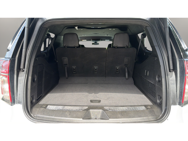 Used 2021 Chevrolet Suburban RST AWD/4WD image 33