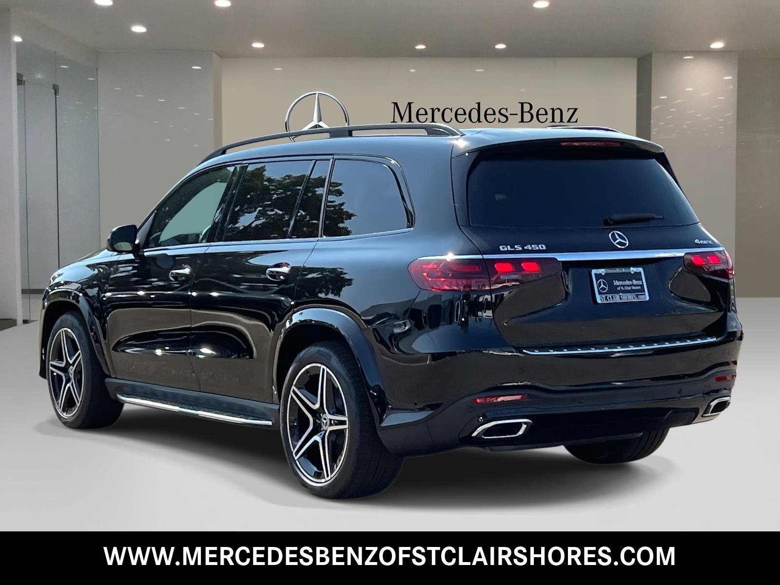New 2026 Mercedes-Benz GLS 450 4MATIC image 3