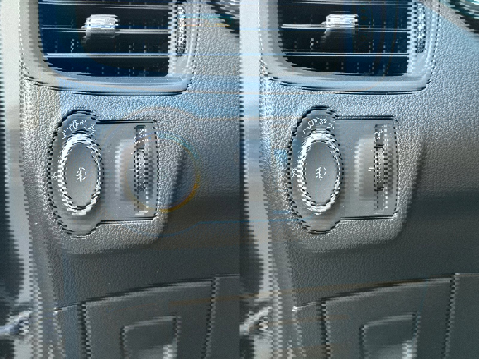 Certified 2022 Chevrolet Silverado 1500 Custom image 30