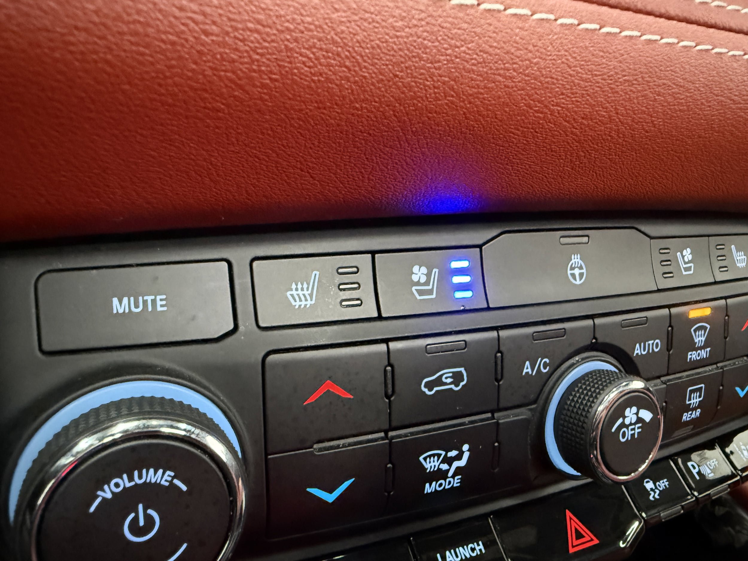 Used 2023 Dodge Durango SRT Hellcat AWD/4WD image 26