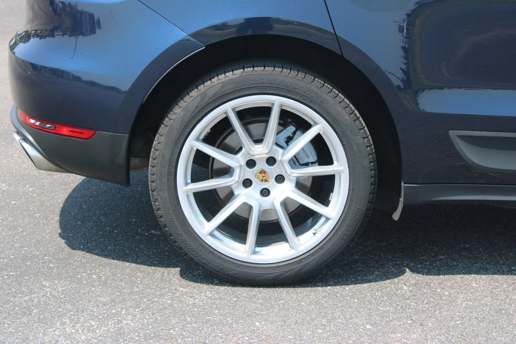 Used 2018 Porsche Macan S AWD/4WD image 13