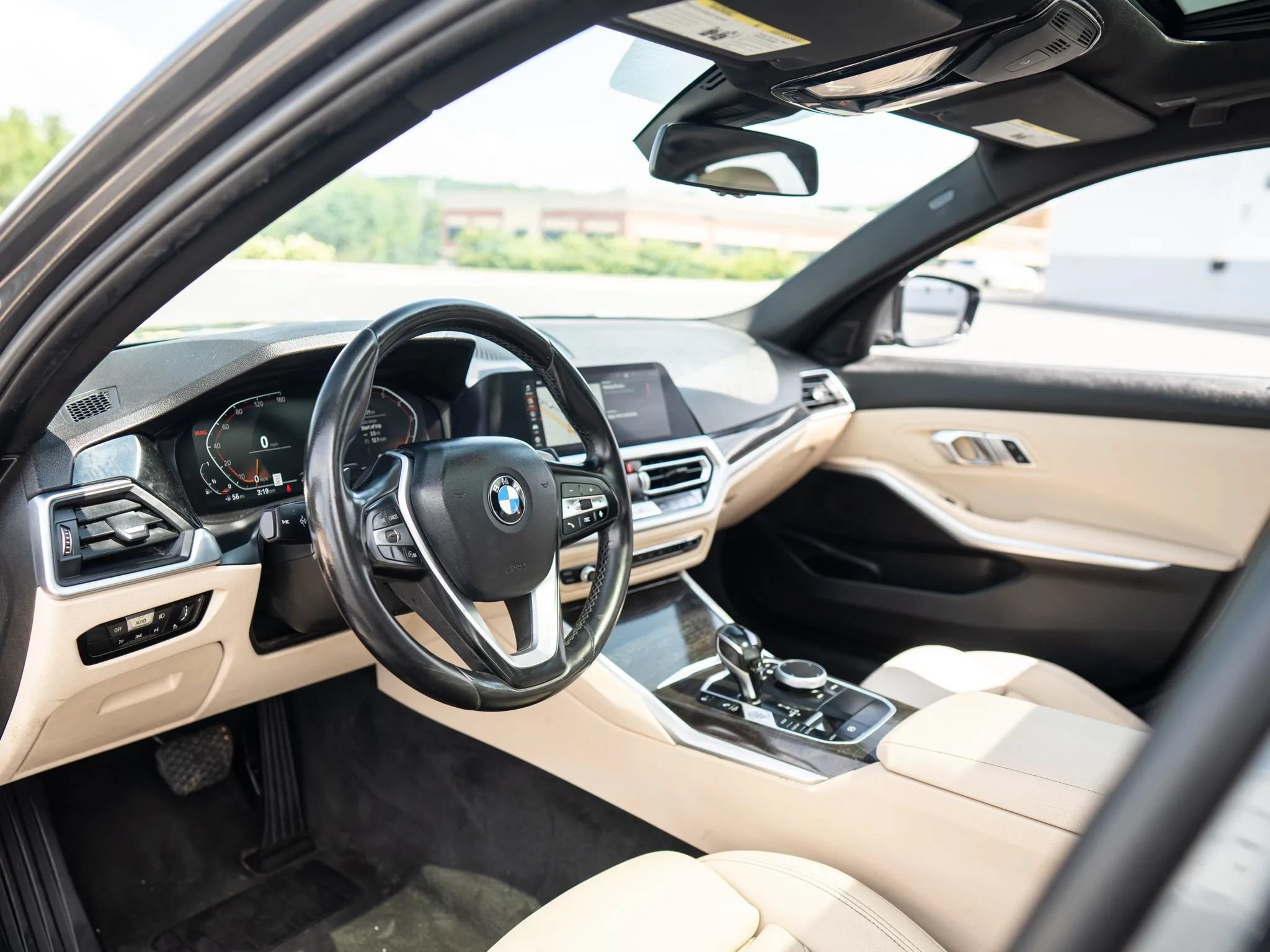 Used 2020 BMW 330i Sedan w/ Convenience Package RWD image 26