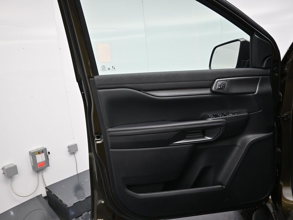 New 2025 Ford Ranger Raptor image 9