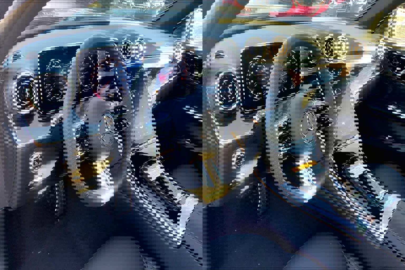 Used 2025 Mercedes-Benz C 300 4MATIC Sedan image 10