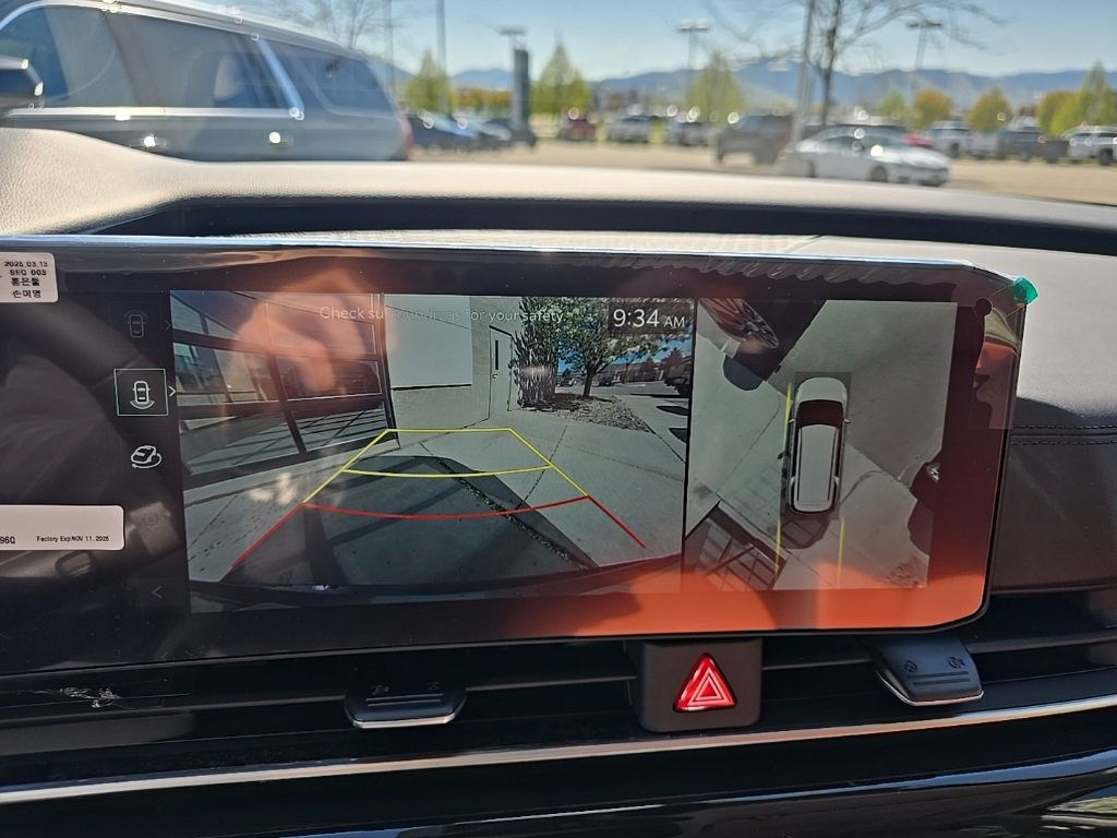 New 2025 Kia Carnival SX Prestige image 16