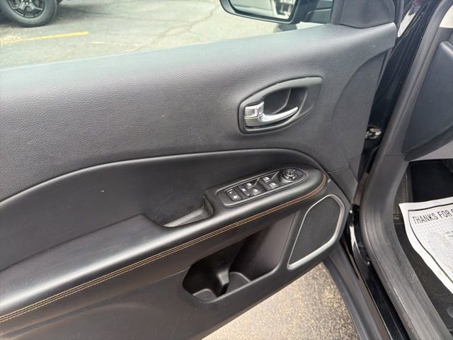 Used 2021 Jeep Compass Limited image 12