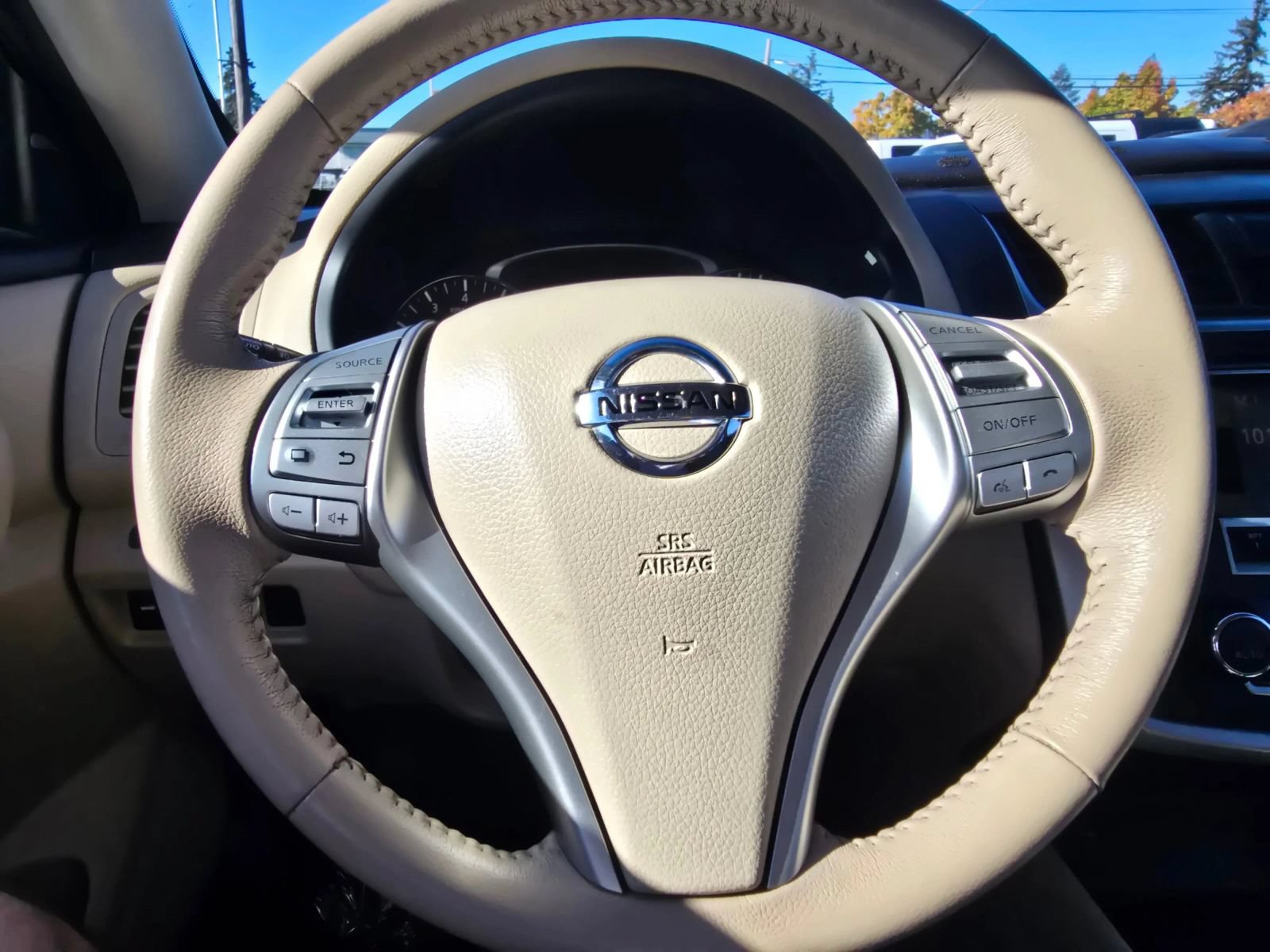 Used 2016 Nissan Altima 2.5 SV FWD image 23