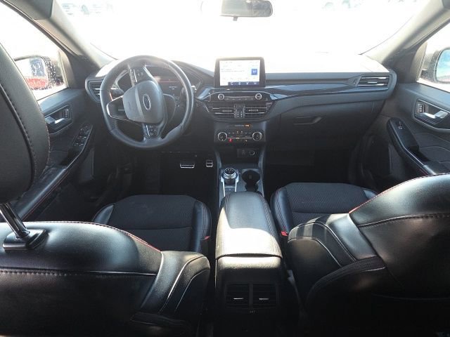 Used 2024 Ford Escape ST-Line w/ Cold Weather Package image 21