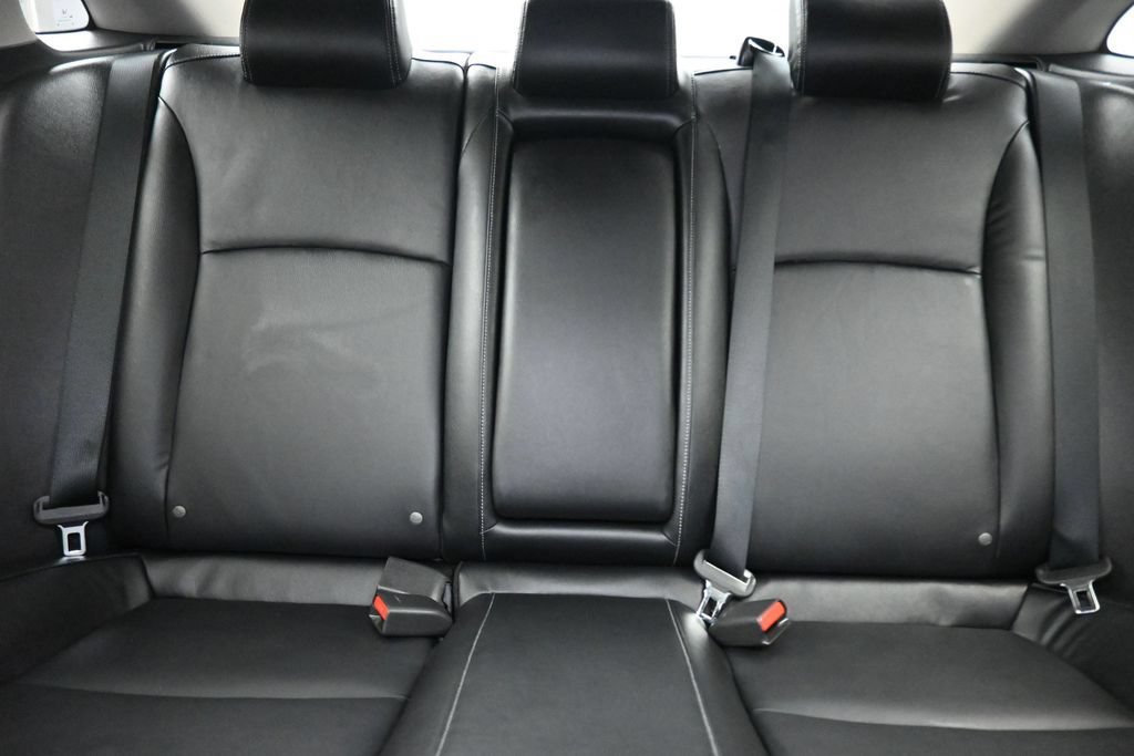 Used 2019 Honda Civic Touring image 31