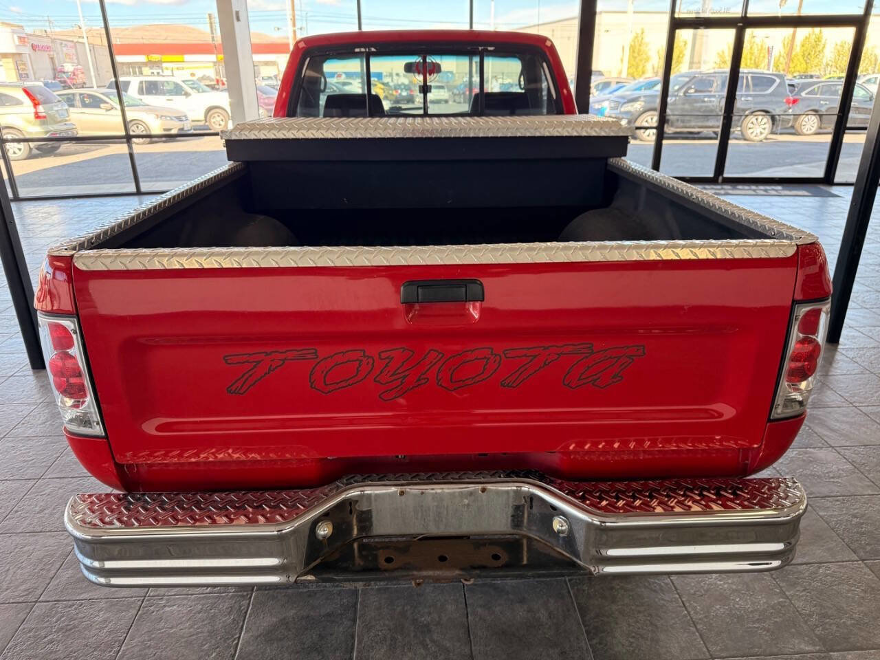 Used 1992 Toyota Pickup Deluxe AWD/4WD image 3