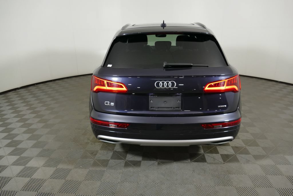 Used 2019 Audi Q5 Premium w/ Premium Plus Package AWD/4WD image 4