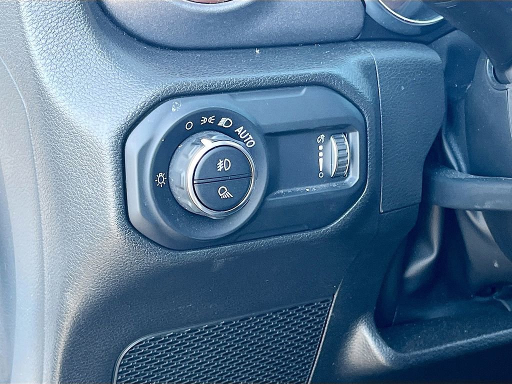 Certified 2023 Jeep Gladiator Mojave w/ LED Lighting Group image 10