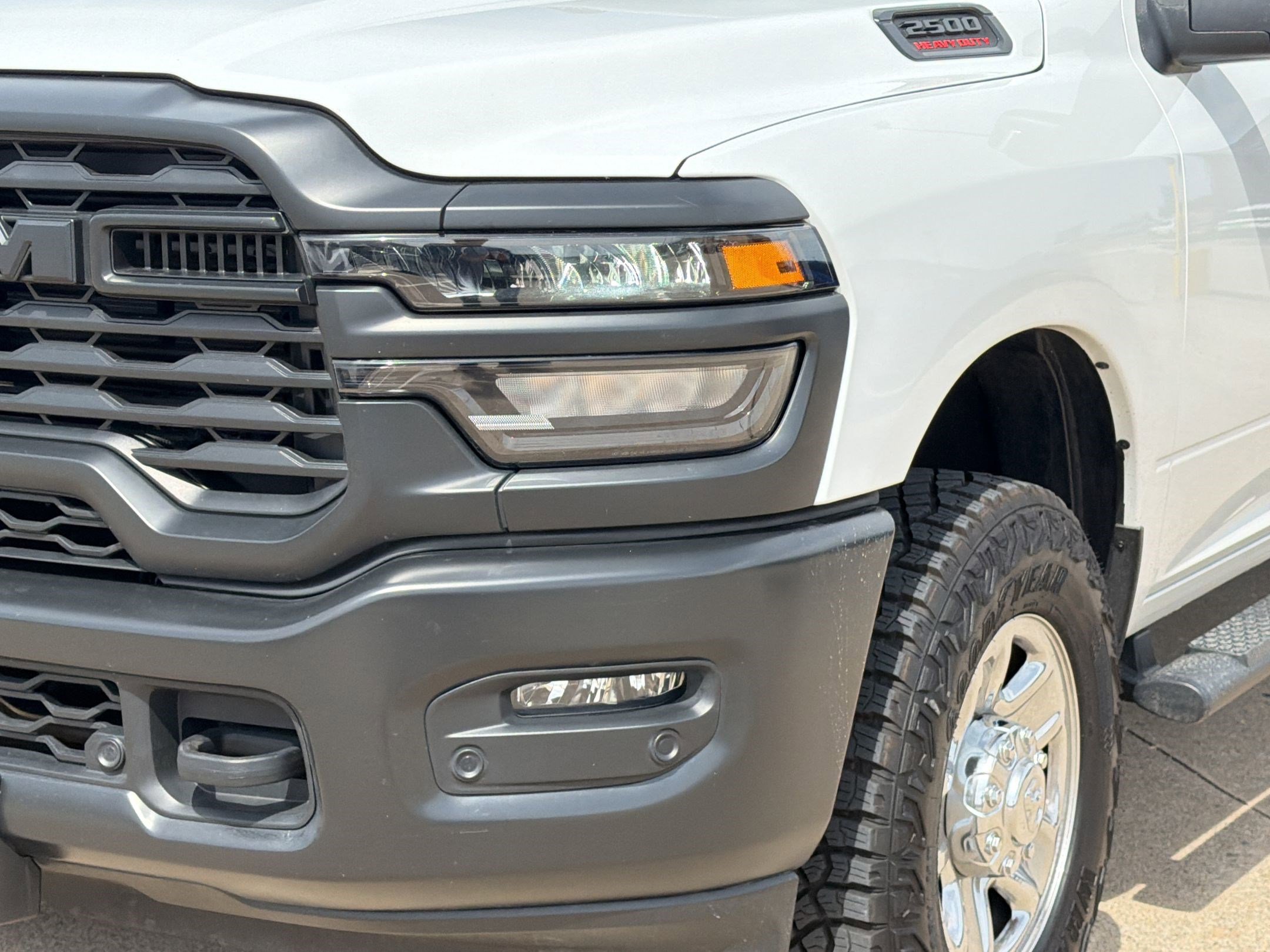 Used 2025 RAM 2500 Tradesman AWD/4WD image 11
