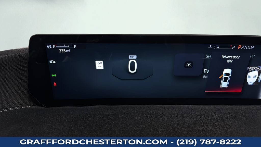 Used 2025 Ford Expedition Platinum AWD/4WD image 21