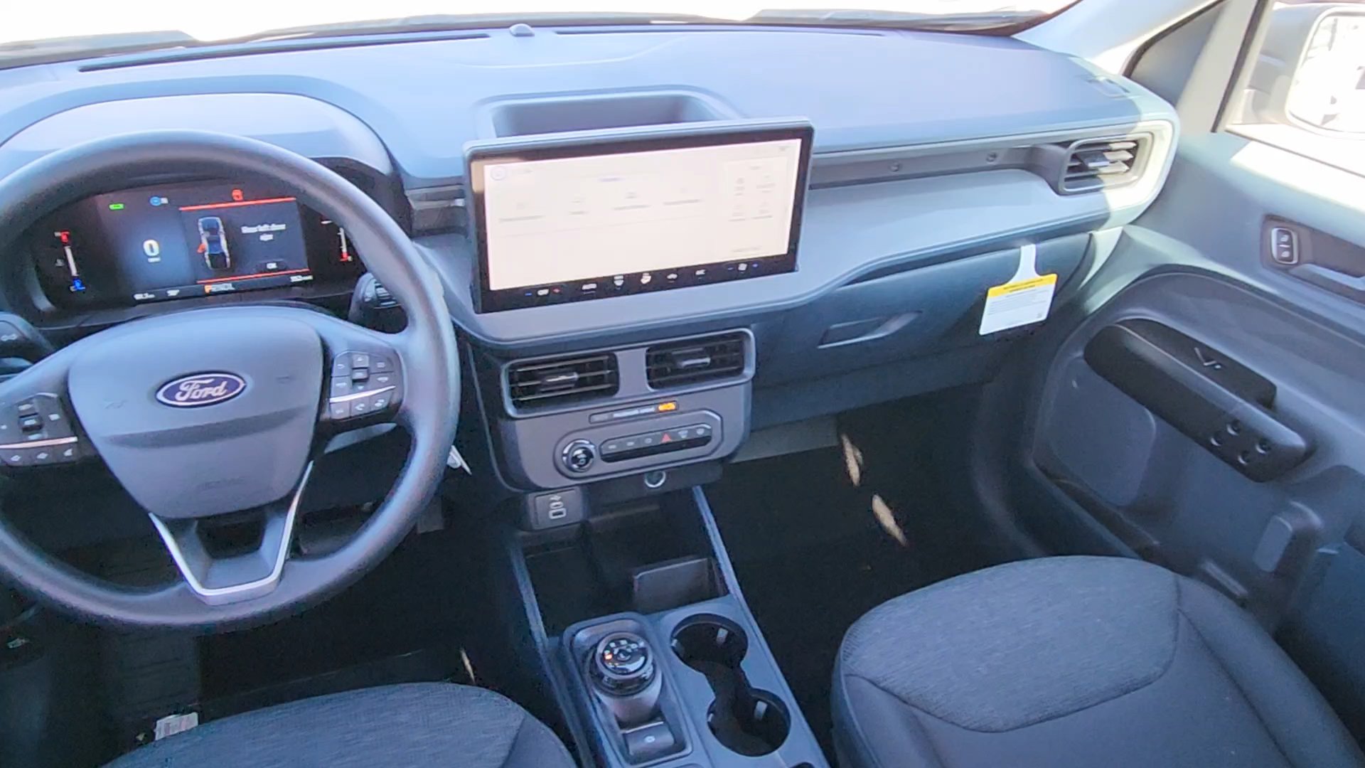 New 2025 Ford Maverick XL w/ Equipment Group 101A image 16