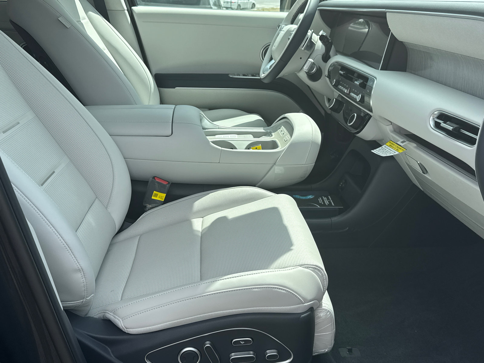 New 2026 Hyundai Palisade Calligraphy AWD/4WD image 14