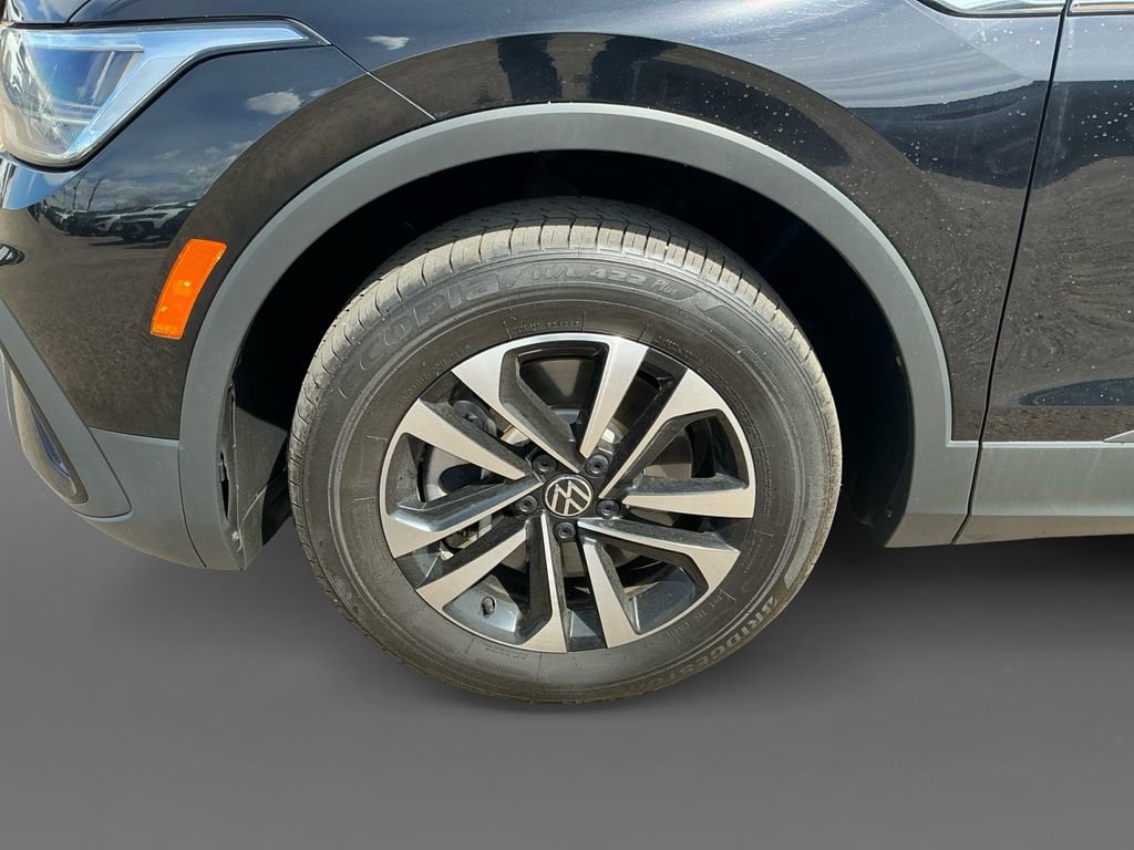 Used 2024 Volkswagen Tiguan S AWD/4WD image 14