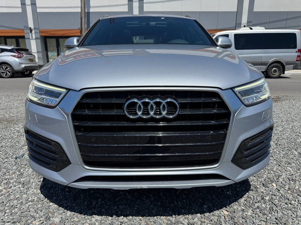 Used 2016 Audi Q3 2.0T Prestige AWD/4WD image 2