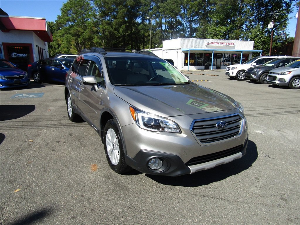 Used 2015 Subaru Outback 2.5i Premium AWD/4WD image 9