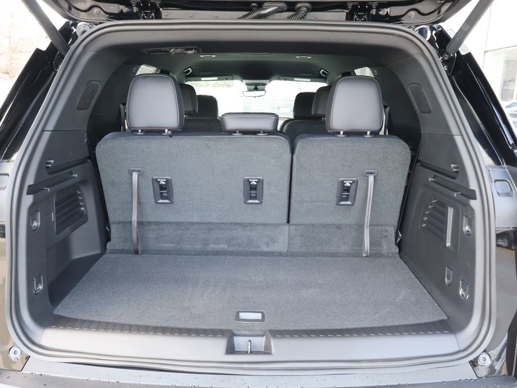 New 2026 Chevrolet Traverse LT w/ Midnight/Sport Edition image 30