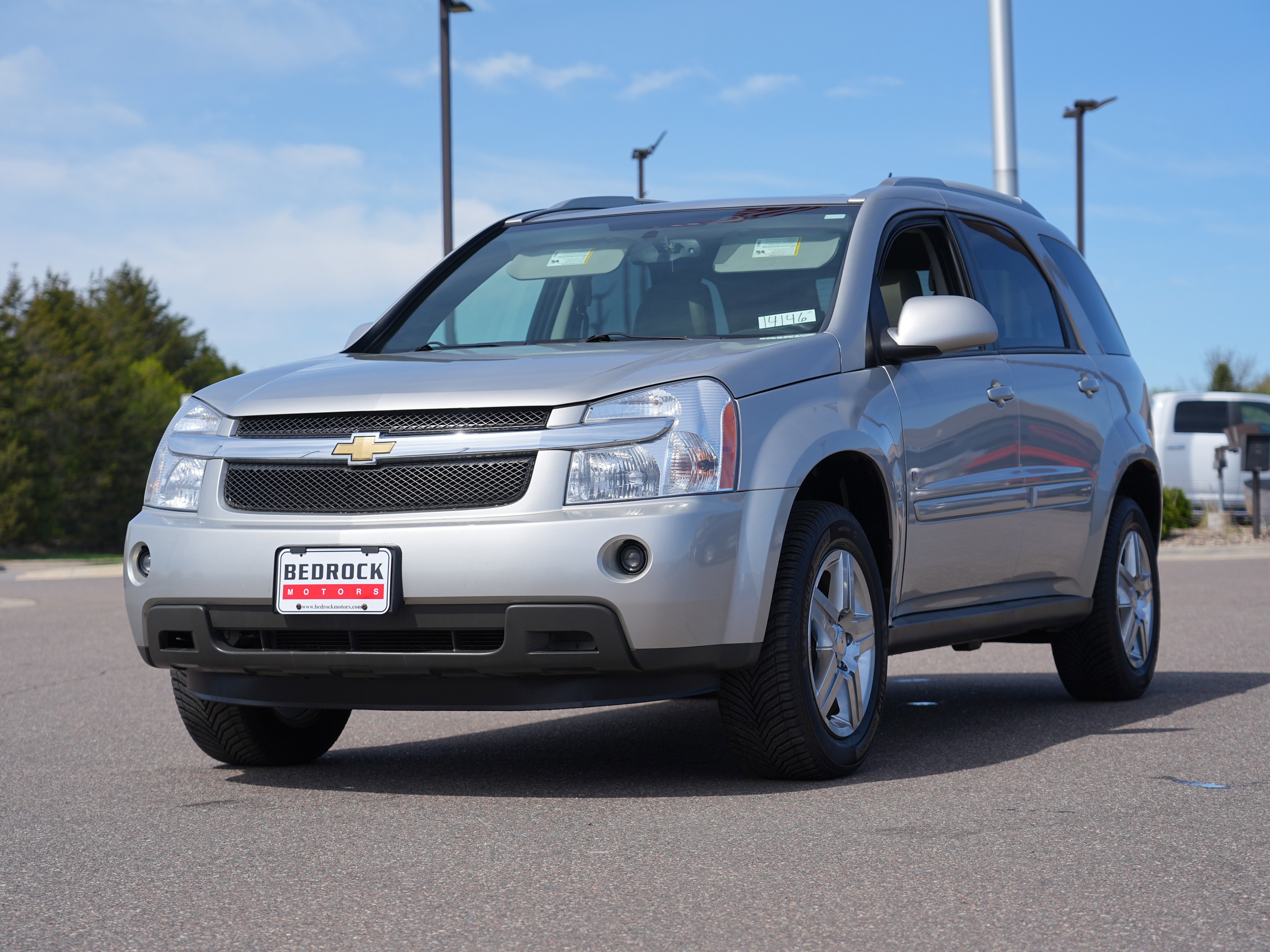 Used 2008 Chevrolet Equinox LT w/ LT Preferred Equipment Group AWD/4WD image 7