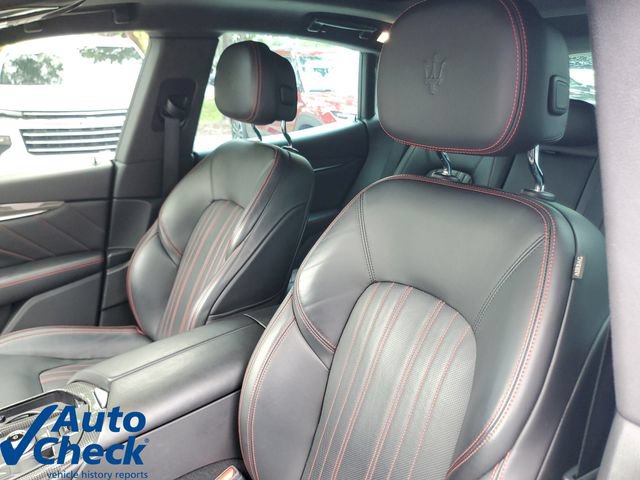 Used 2023 Maserati Levante GT AWD/4WD image 19