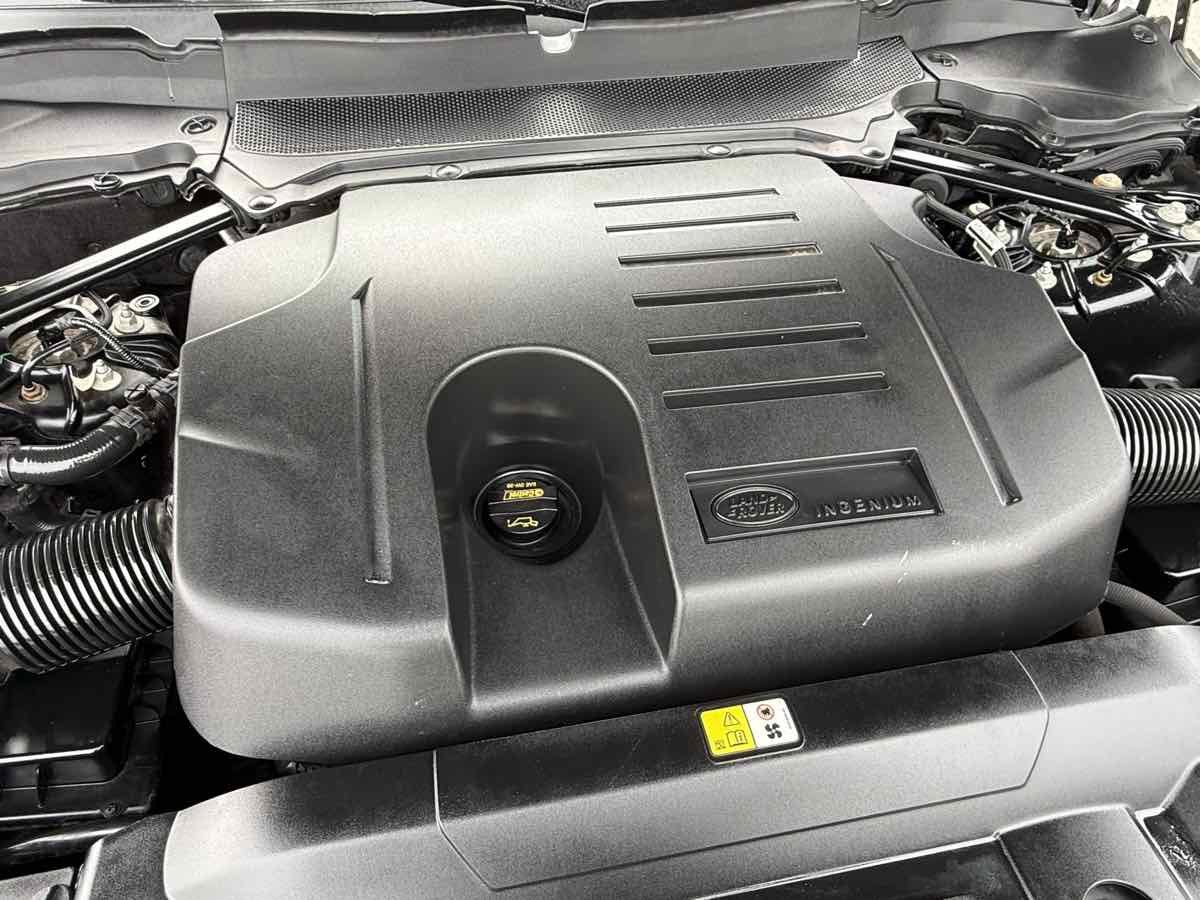 Used 2020 Land Rover Range Rover image 36