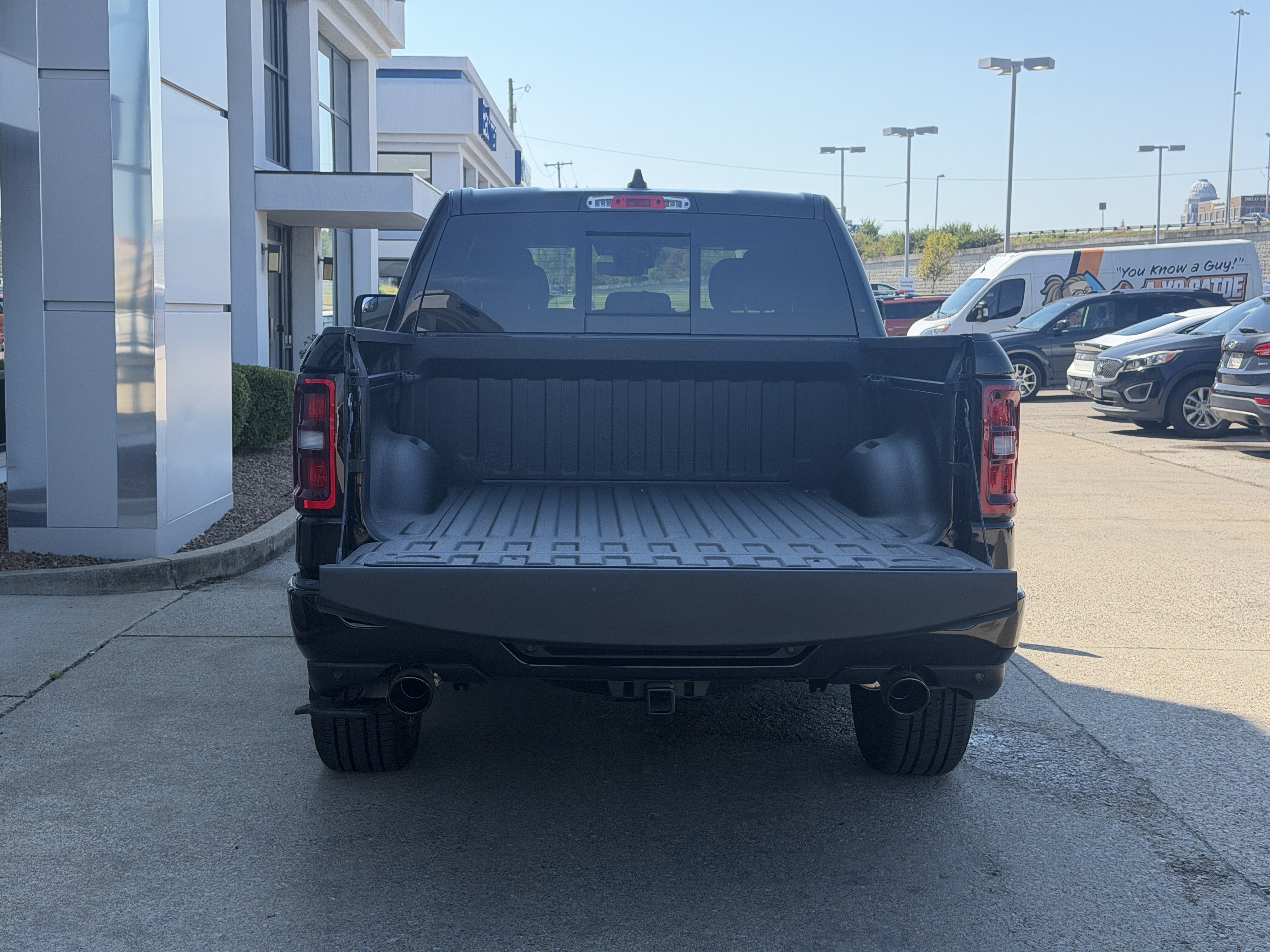 New 2026 RAM 1500 Big Horn AWD/4WD image 12