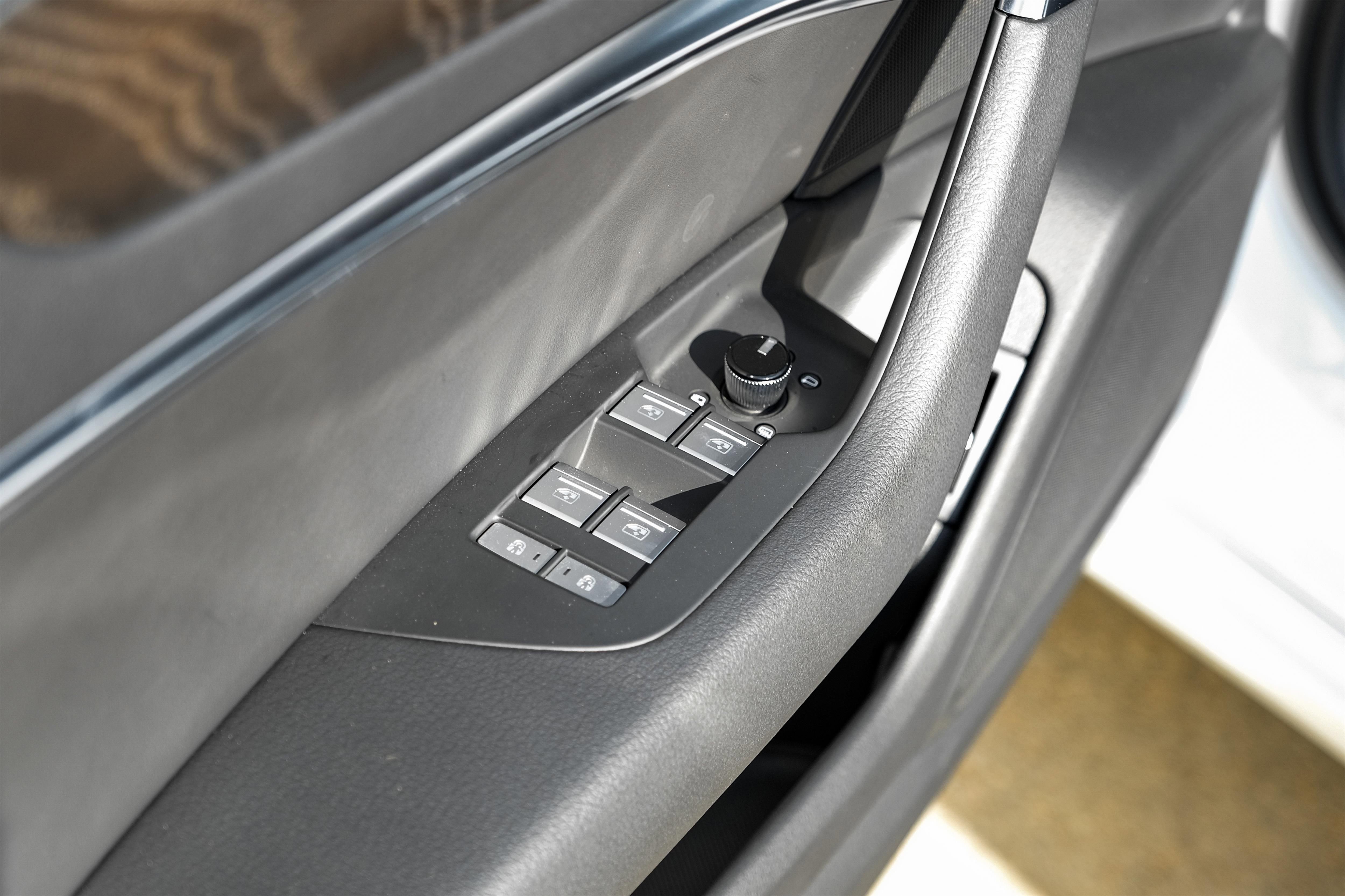 Used 2023 Audi A6 3.0T Premium w/ Convenience Package image 41