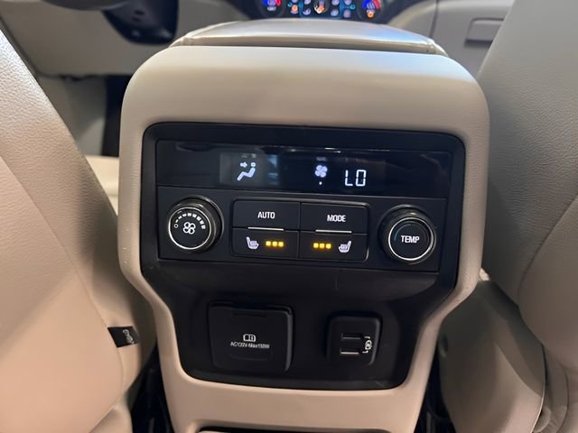 Used 2017 GMC Acadia Denali w/ Technology Package image 9