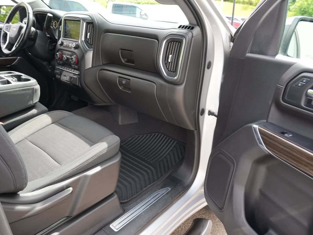 Certified 2020 Chevrolet Silverado 1500 LT w/ All-Star Edition AWD/4WD image 28