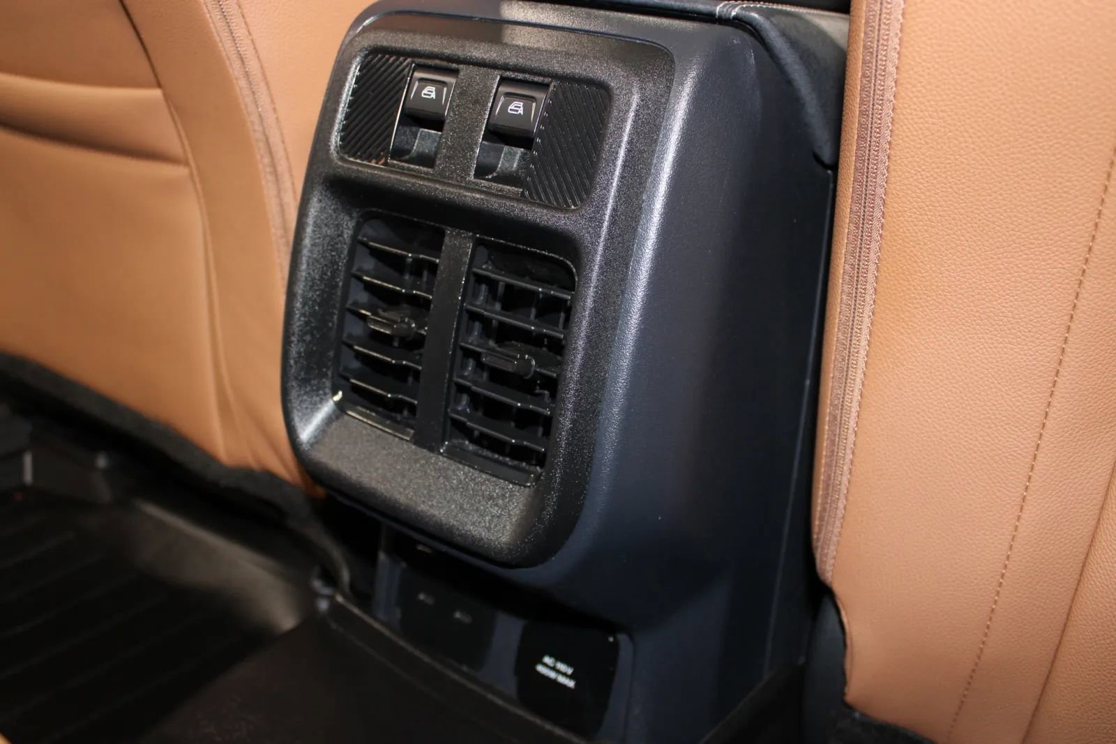 Used 2025 Ford Bronco Big Bend AWD/4WD image 5