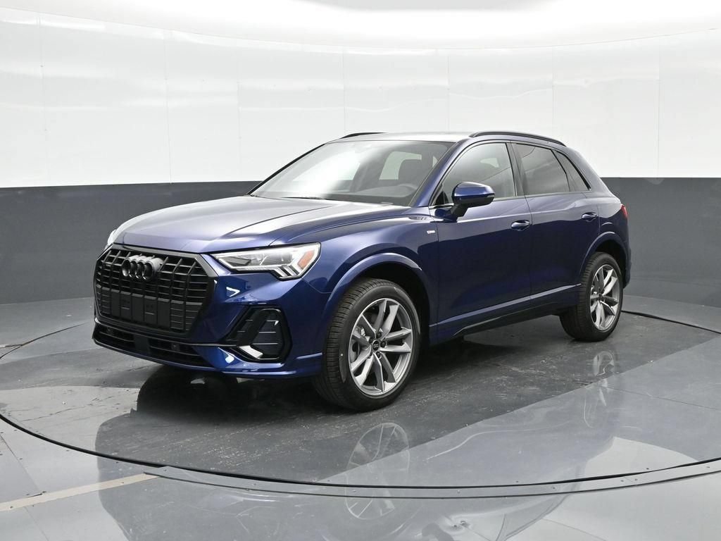 New 2025 Audi Q3 2.0T Premium AWD/4WD image 3