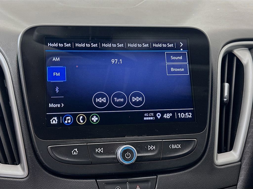 Used 2021 Chevrolet Malibu LS image 14