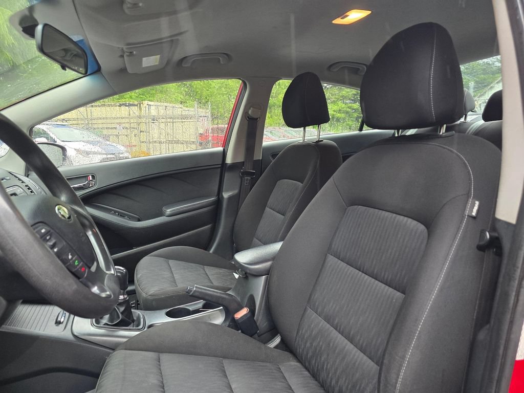 Used 2016 Kia Forte LX FWD image 12